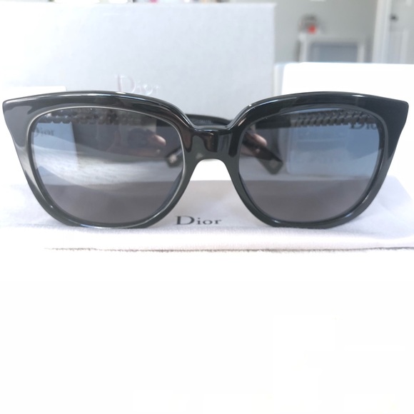 Black Dior Sunglasses - Picture 5 of 6